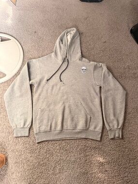 Light Gray Pullover Hoodie with Skull Patch
